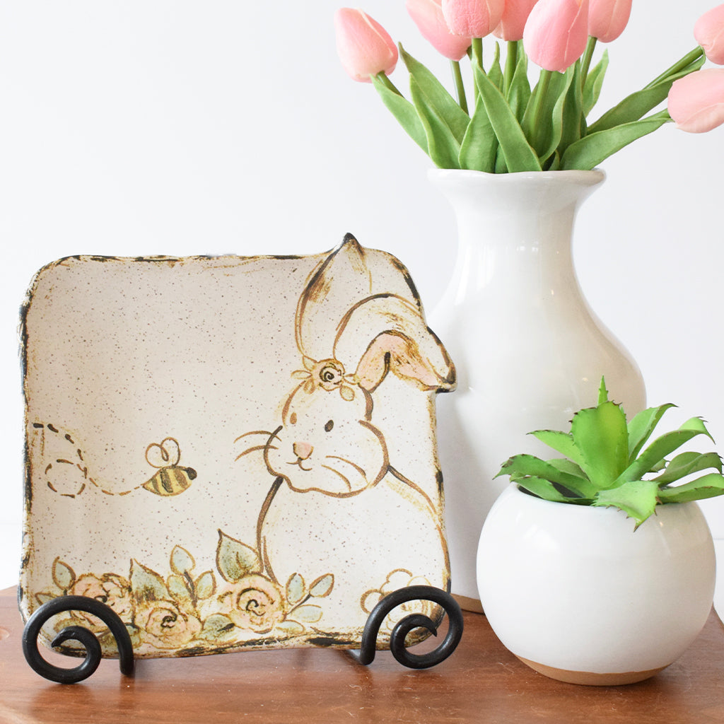 Etta B Easter Pottery