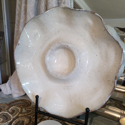 Etta B Crudites Server