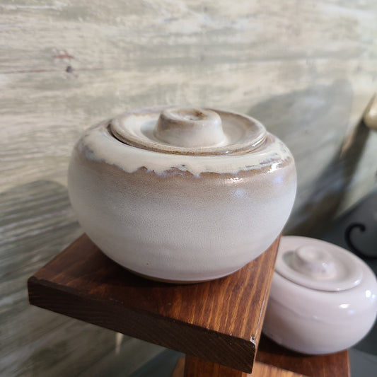 Etta B Farmhouse Sugar