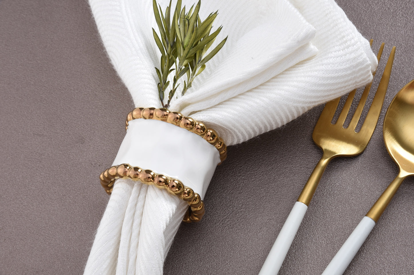 PB Golden Salerno Napkin Rings S/4