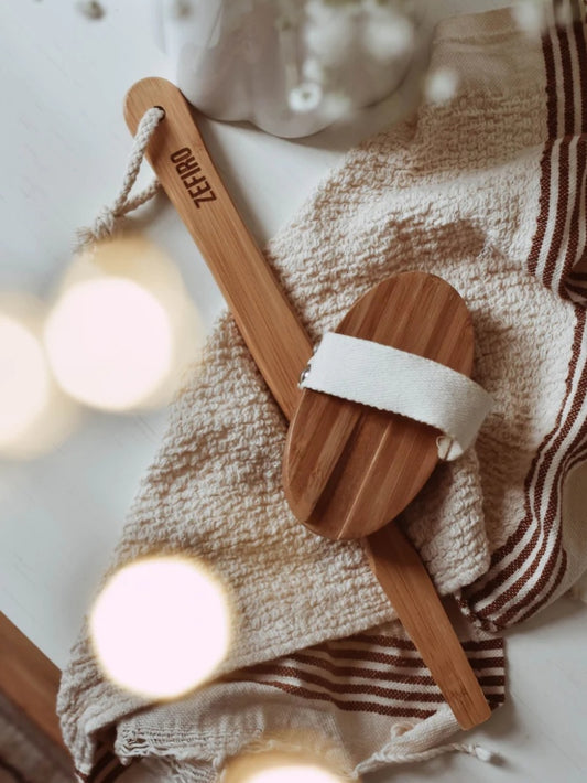 Zefiro Dry/Wet Long Handle Body Brush