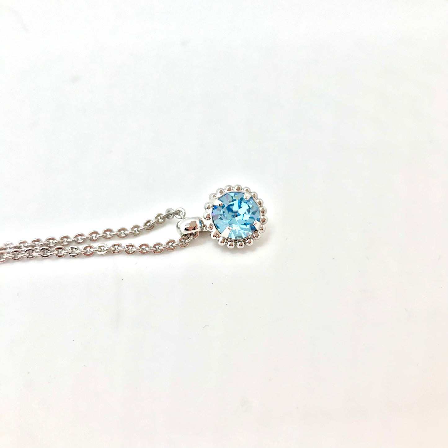 Simplicity Pendant Necklace