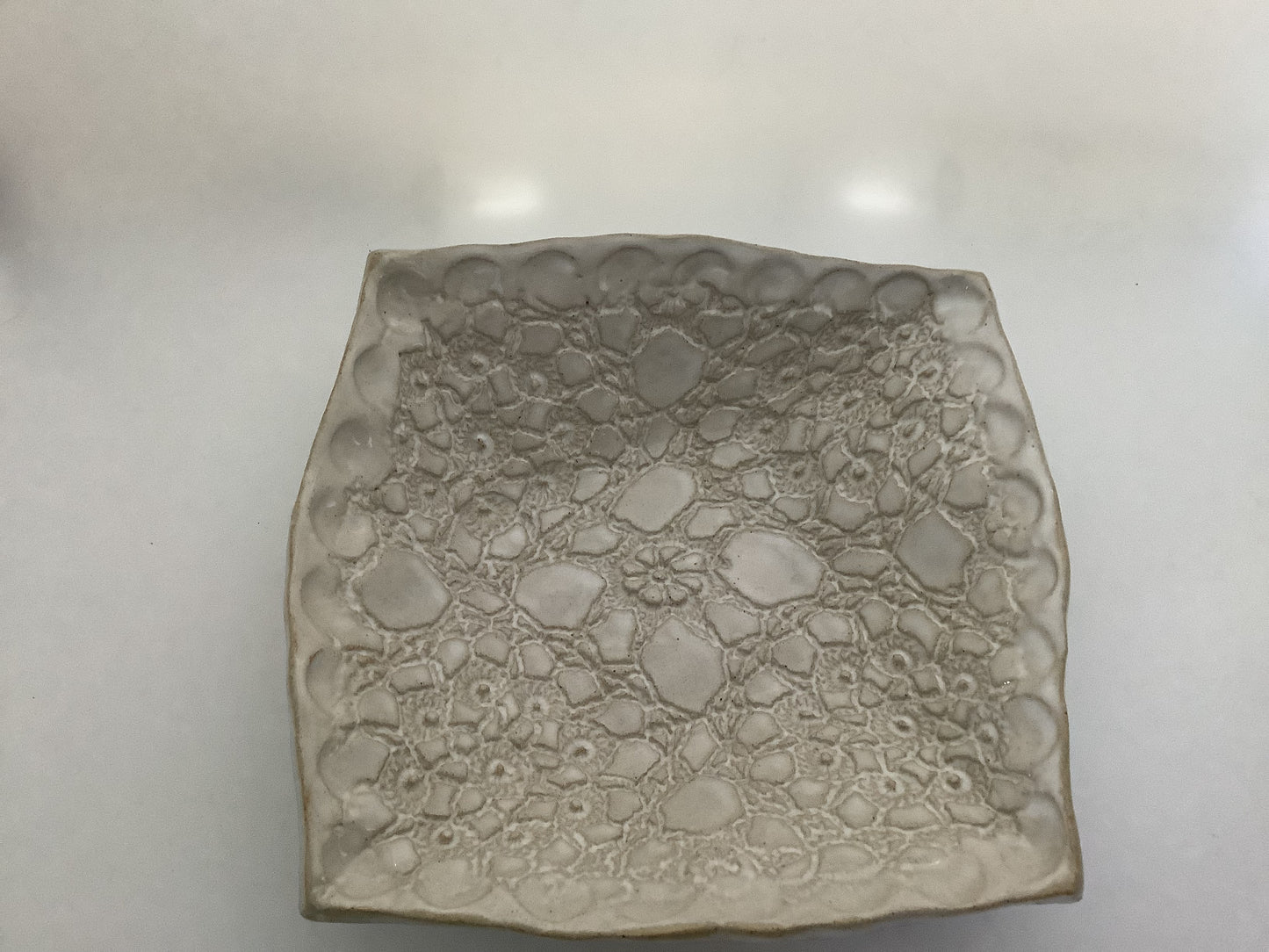 FP Doily Square Bowl