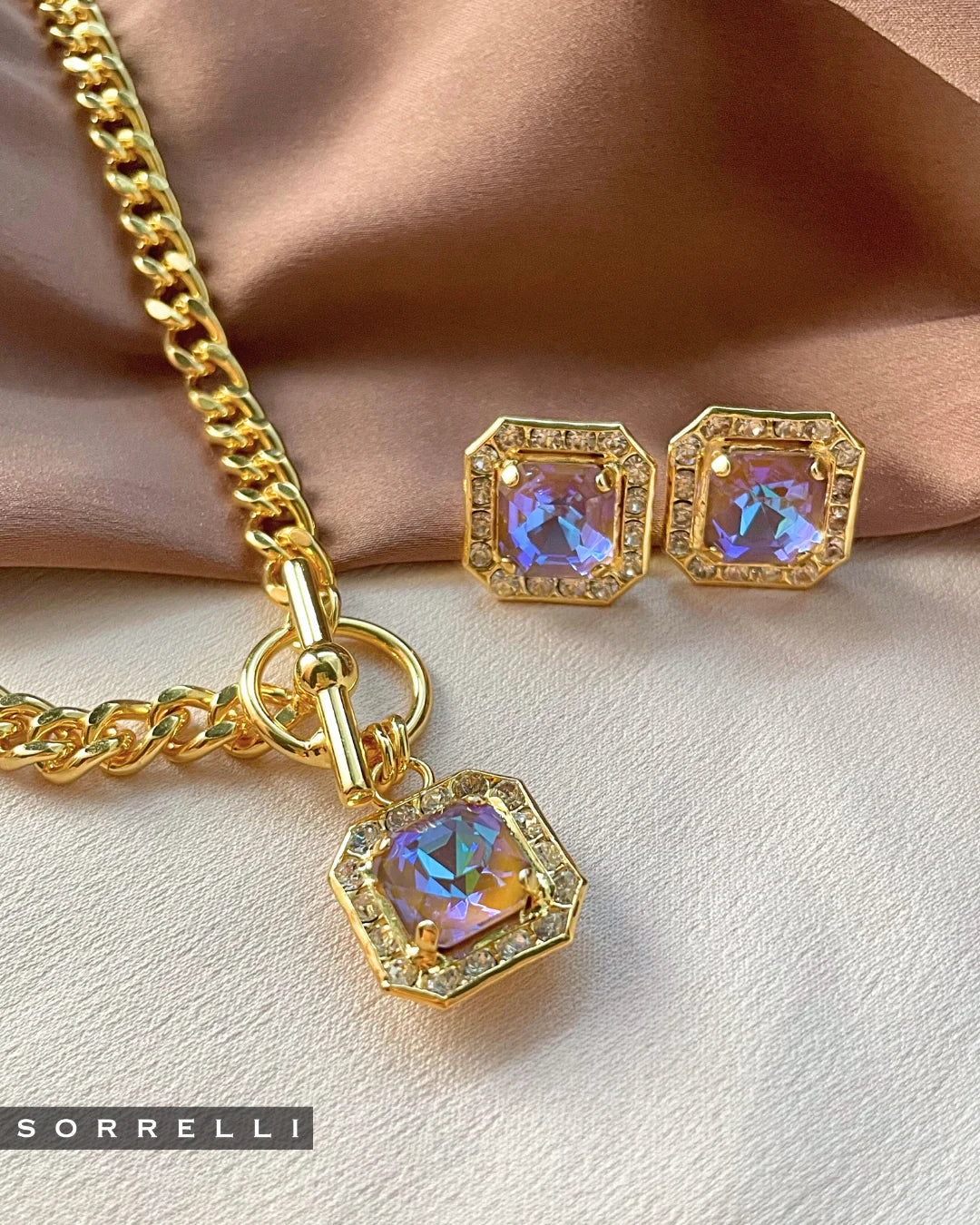 Autumn Pendant Necklace-Cappuccino Delite