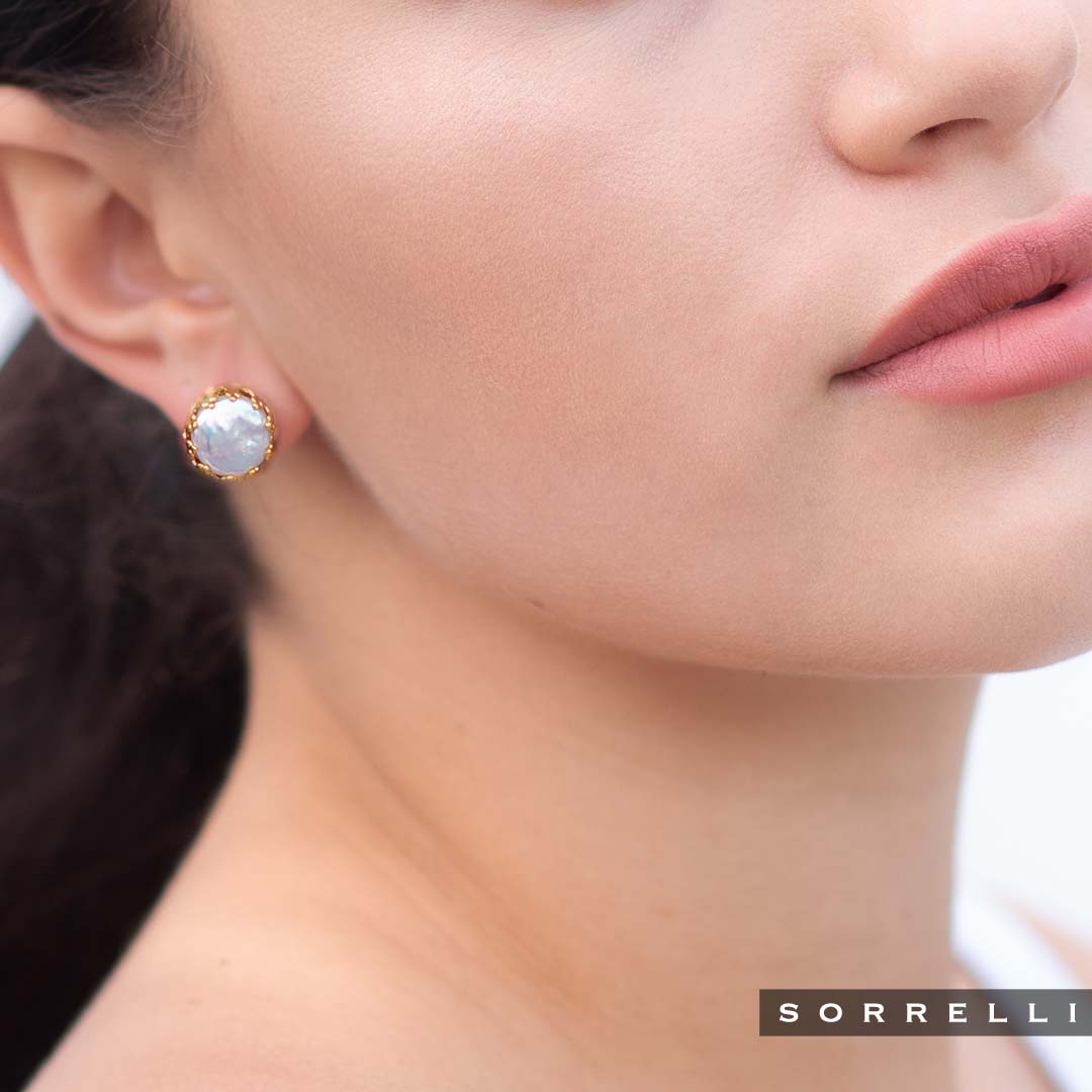 Isabella Stud Earrings- Pearl