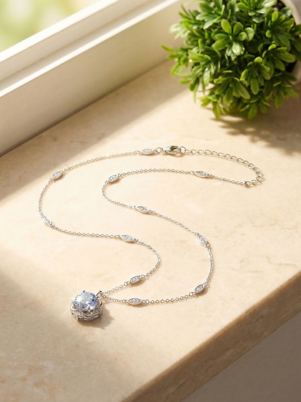Lori Pendant Necklace - Light Sapphire