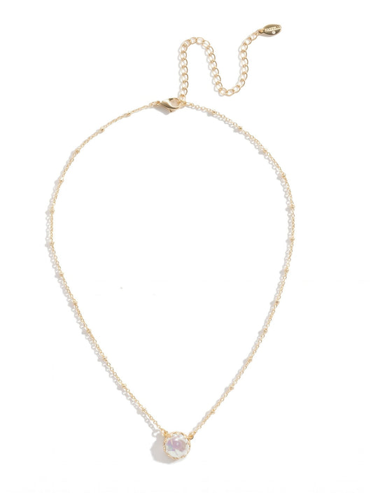 Modern Pearl Necklace