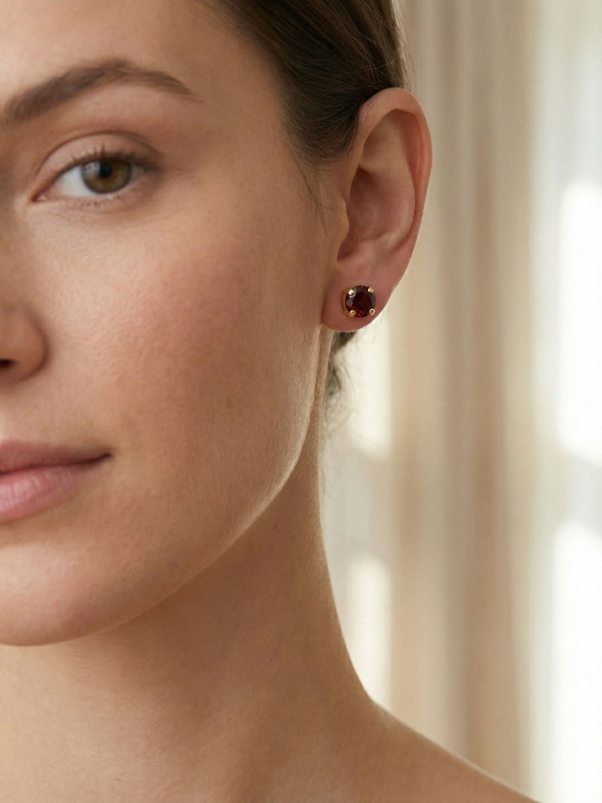 Simple Stud Earrings - Burgundy