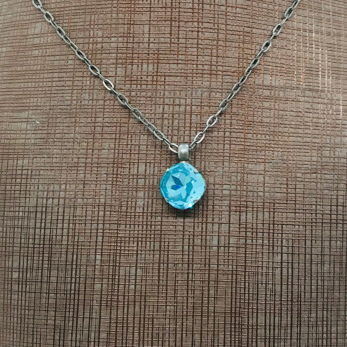 Sorreli Antique Silver Pendant Necklace Aqua Crystal